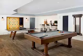 INDOOR GAMES ROOM